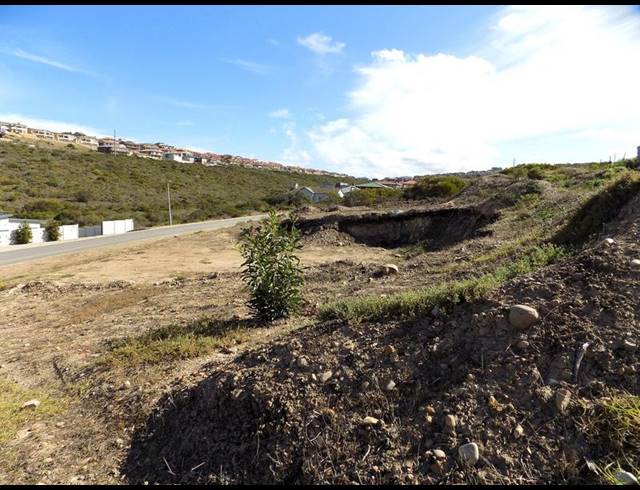 LAND FOR SALE IN SEEMEEU PARK